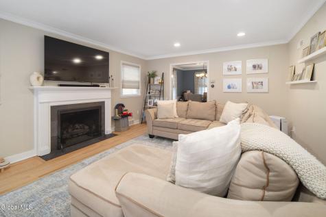 1567 Kingston Avenue Schenectady NY 12309