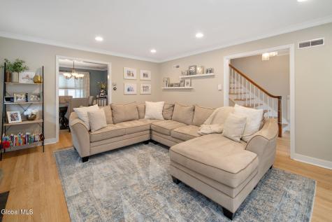 1567 Kingston Avenue Schenectady NY 12309