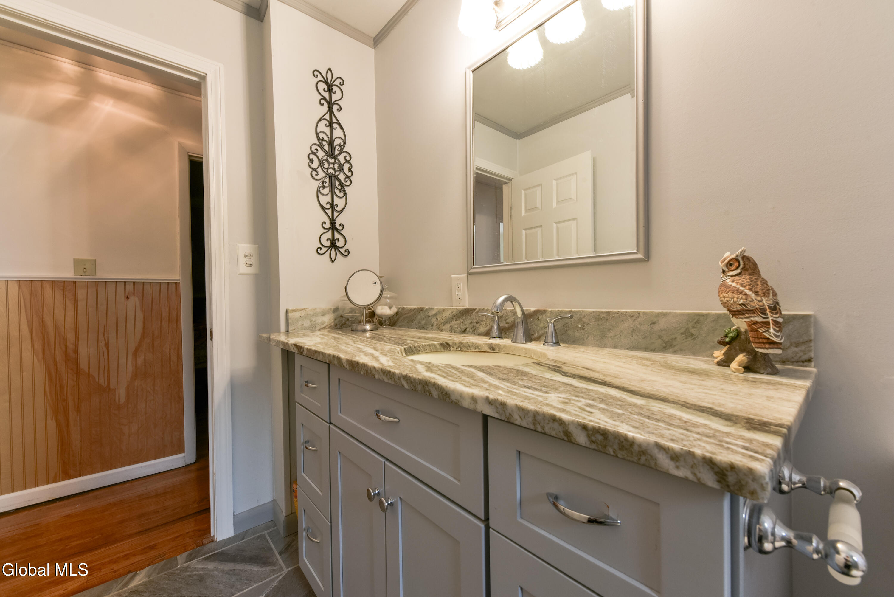 284 Rowland Street Milton NY 12020