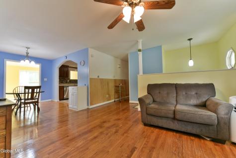 284 Rowland Street Milton NY 12020