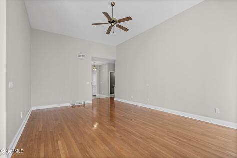 17 Conway Circle Loudonville NY 12211