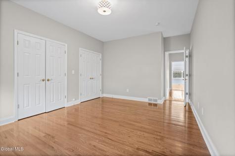 17 Conway Circle Loudonville NY 12211