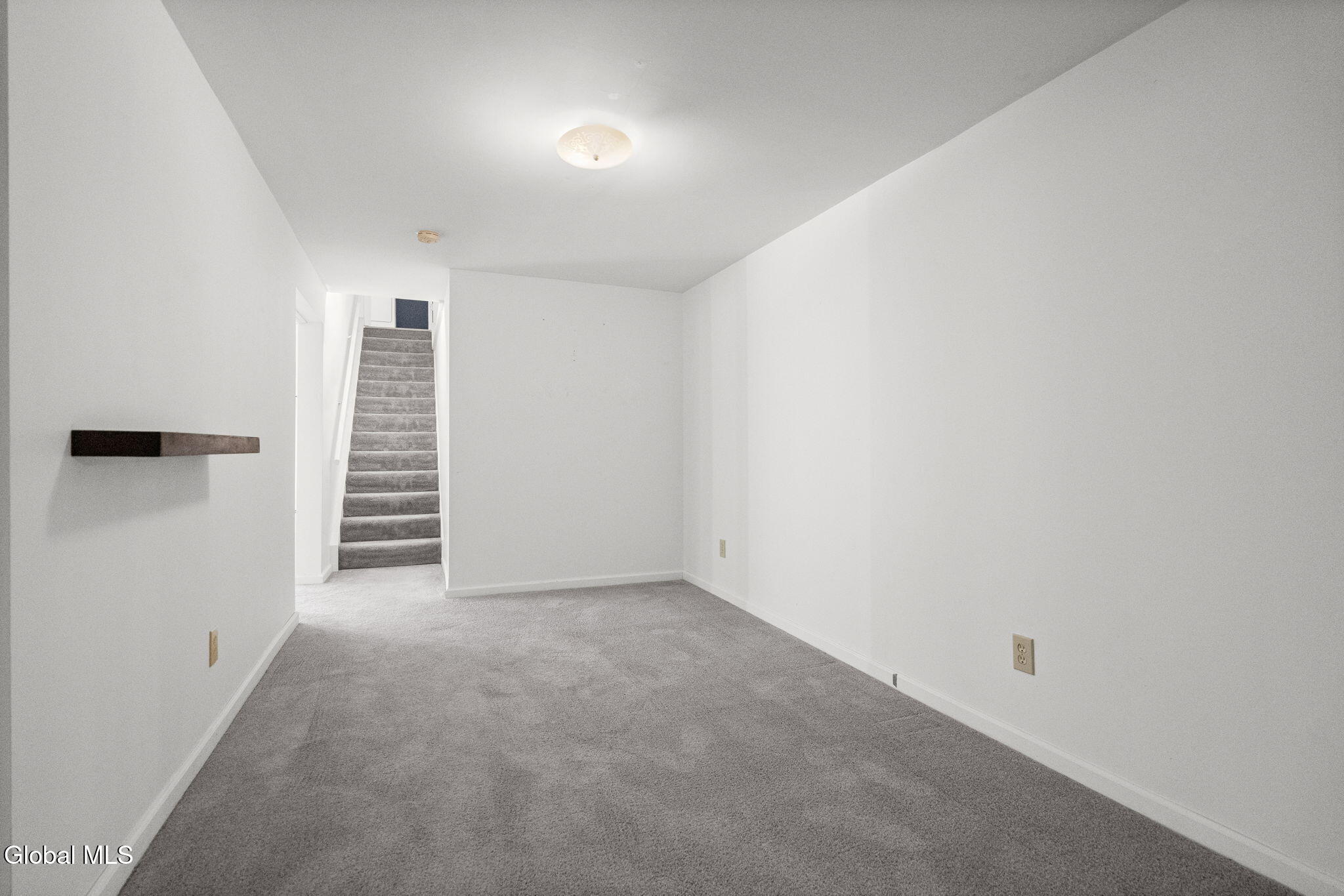 17 Conway Circle Loudonville NY 12211