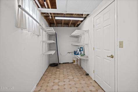 17 Conway Circle Loudonville NY 12211