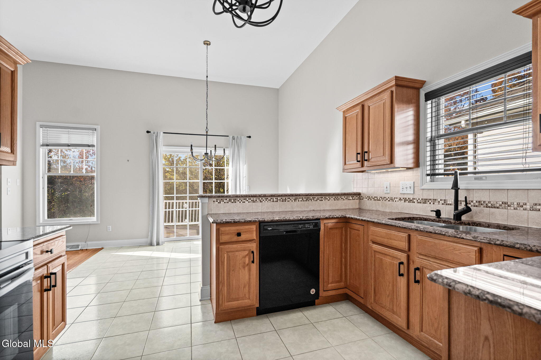 17 Conway Circle Loudonville NY 12211