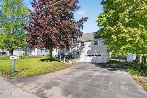 5 Alta Road Albany NY 12205