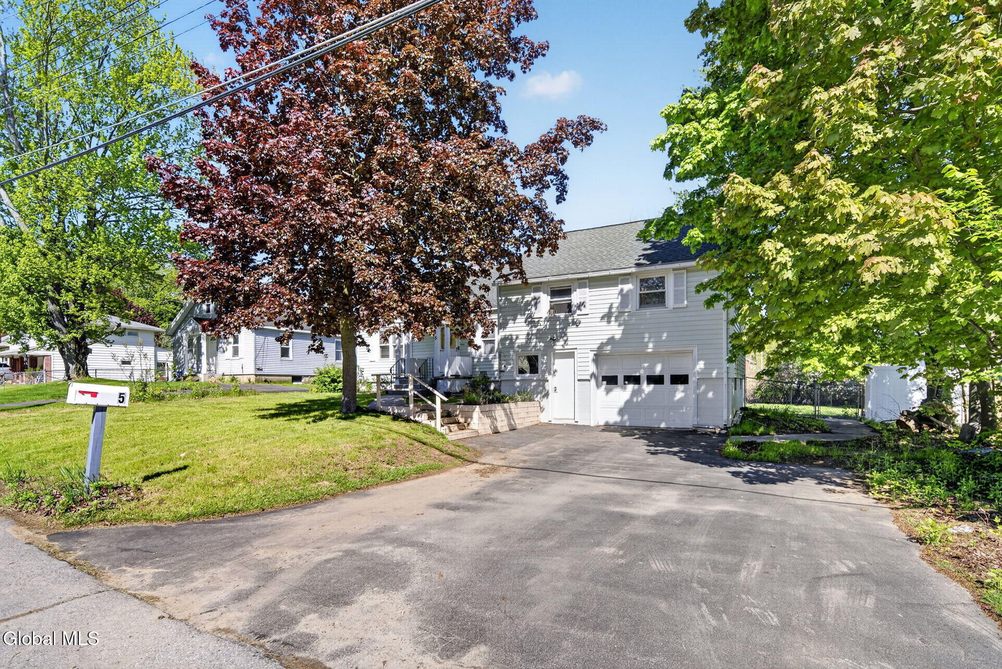 5 Alta Road Albany NY 12205