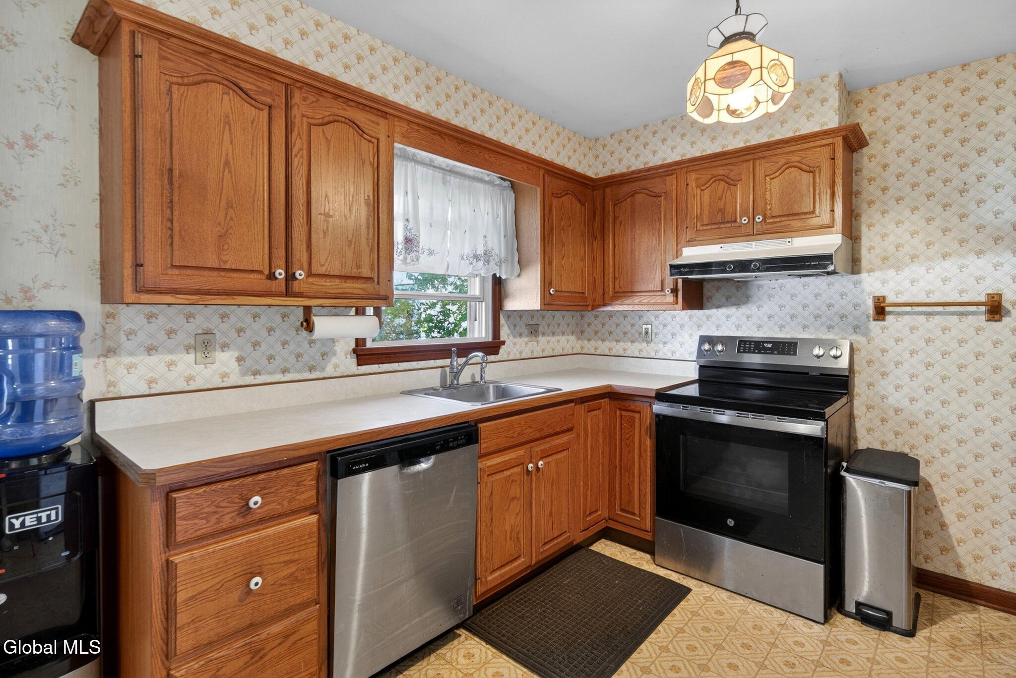 5 Alta Road Albany NY 12205