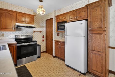 5 Alta Road Albany NY 12205