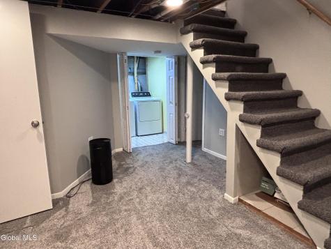 905 3rd Avenue Troy NY 12182