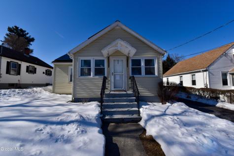27 Sidney Avenue Waterford NY 12188