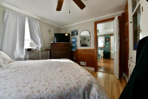 27 Sidney Avenue Waterford NY 12188