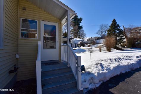 27 Sidney Avenue Waterford NY 12188