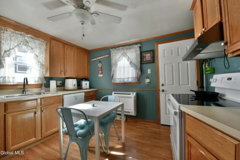 27 Sidney Avenue Waterford NY 12188
