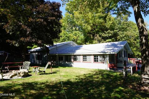 26 Rays Road Warrensburg NY 12885