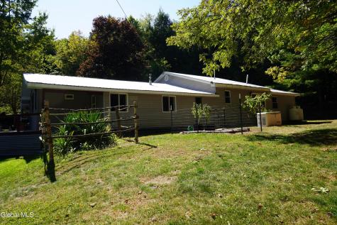 26 Rays Road Warrensburg NY 12885