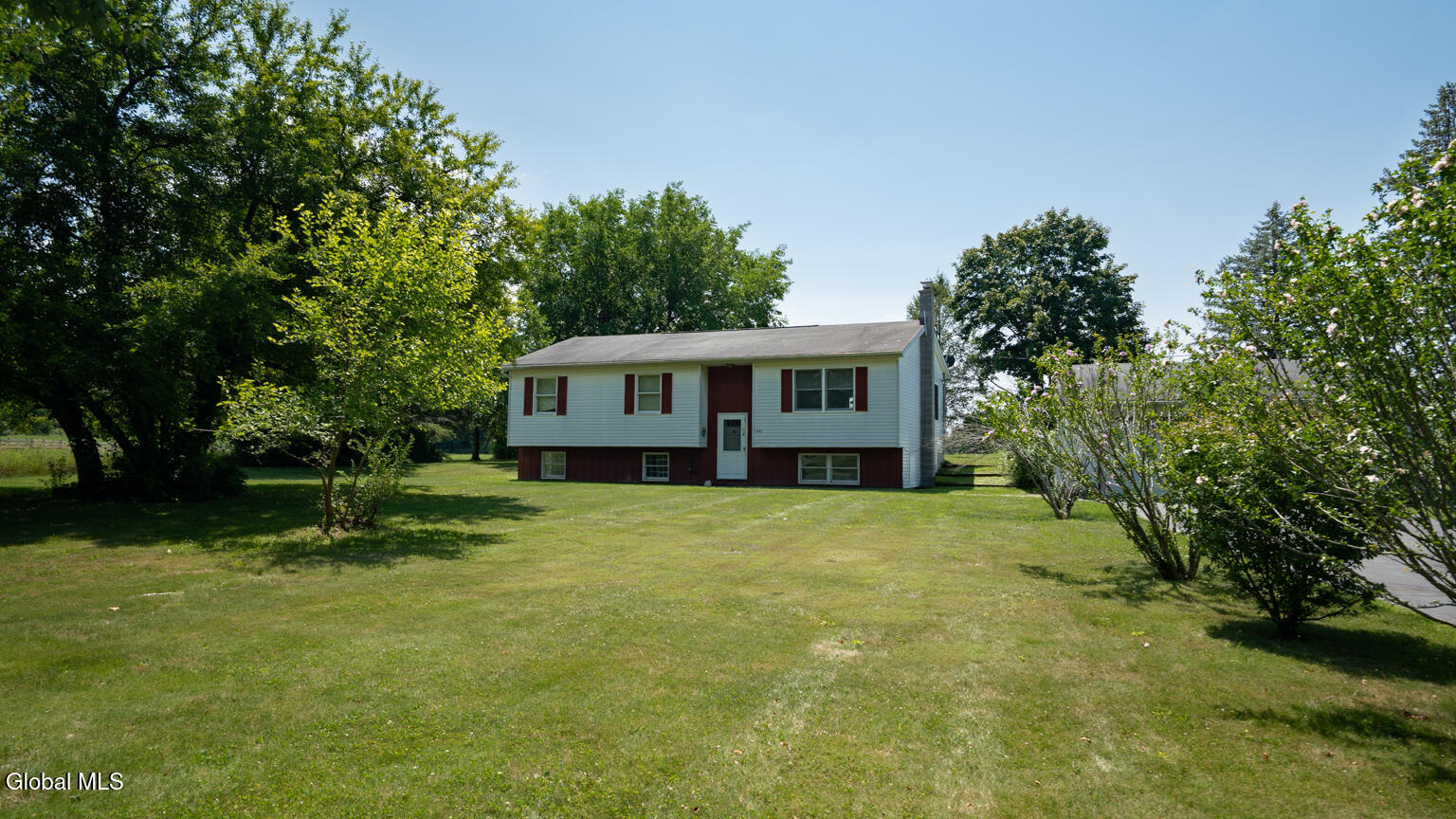 1042 Co Route 22 Ghent NY 12075