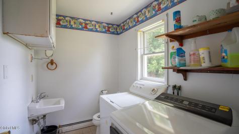 1042 Co Route 22 Ghent NY 12075