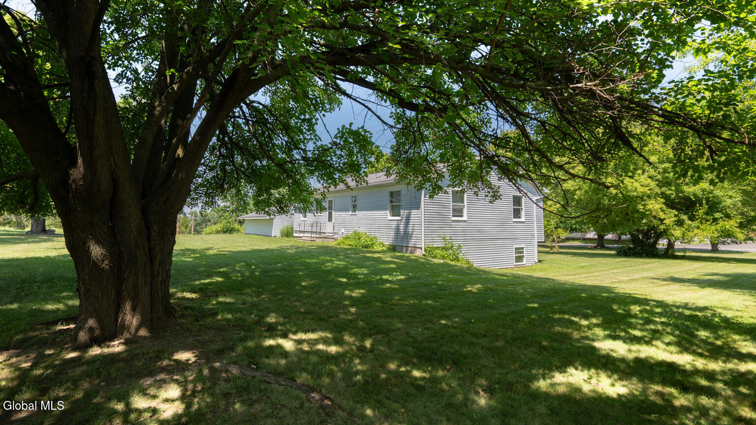 1042 Co Route 22 Ghent NY 12075