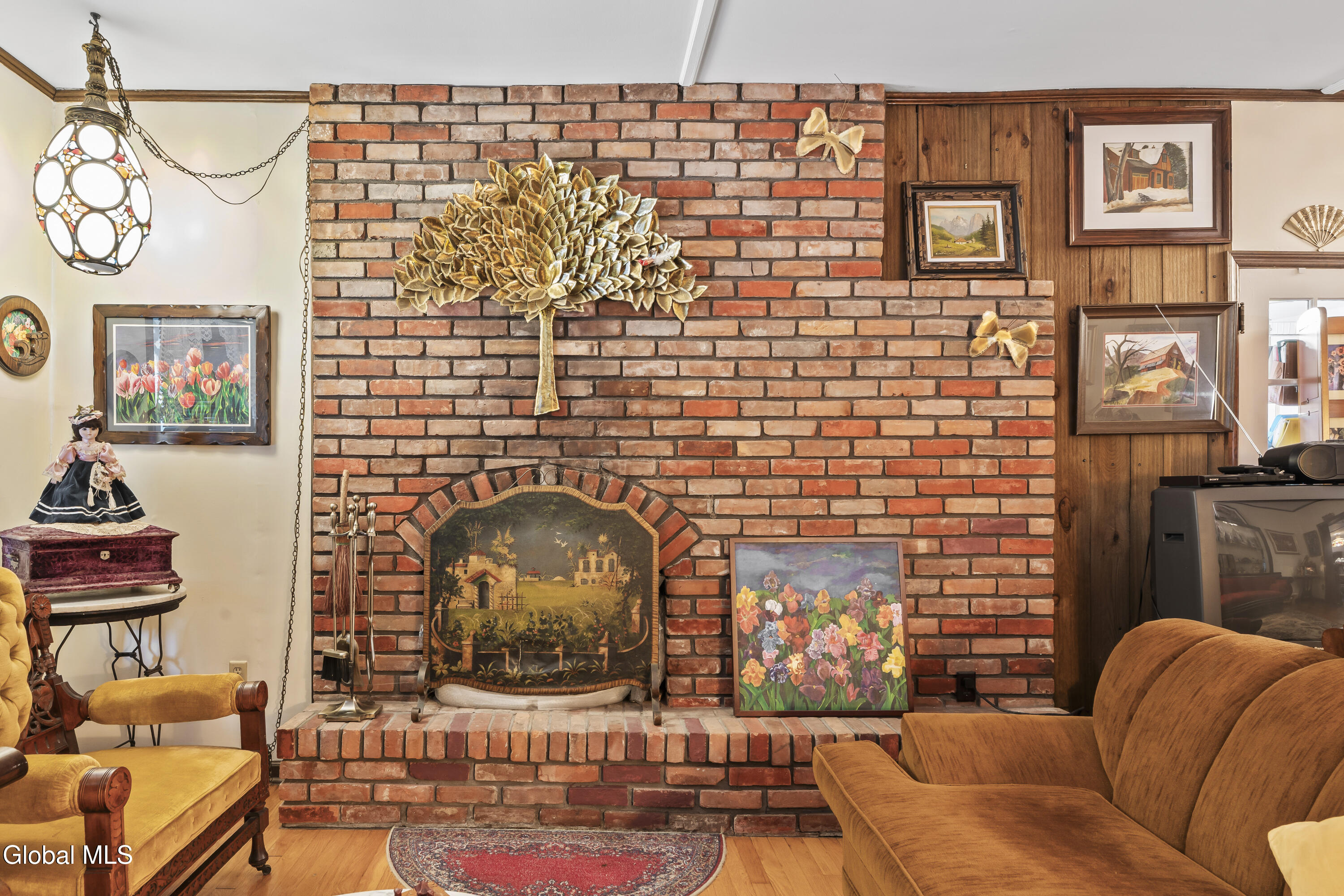 205 Regent Street Saratoga Springs NY 12866