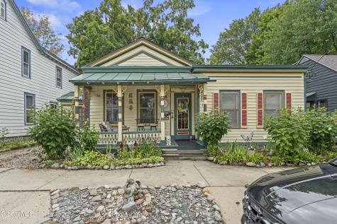 205 Regent Street Saratoga Springs NY 12866