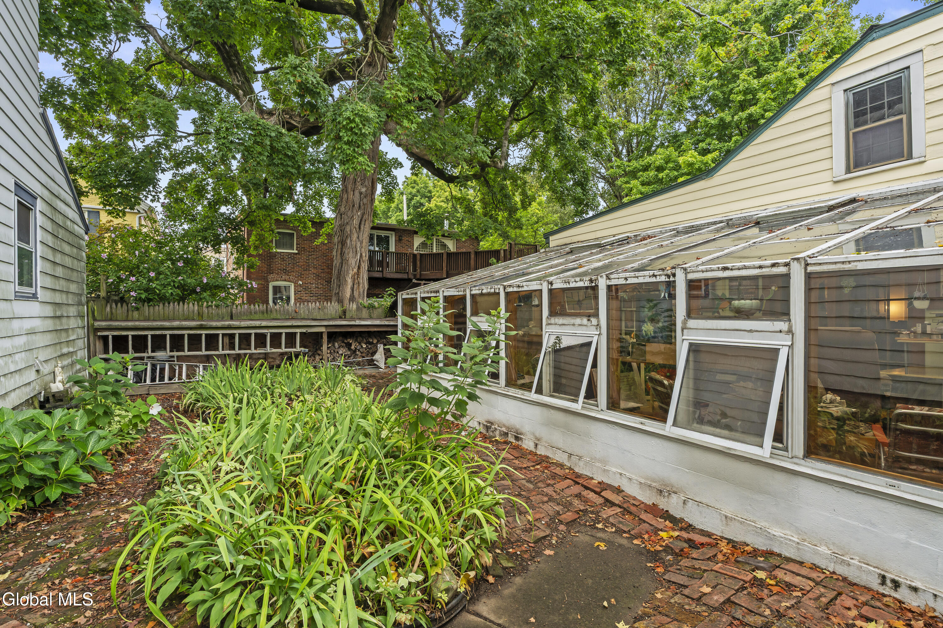 205 Regent Street Saratoga Springs NY 12866