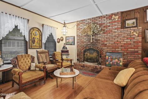 205 Regent Street Saratoga Springs NY 12866