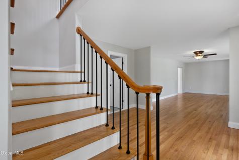 23 Flower Road Troy NY 12180