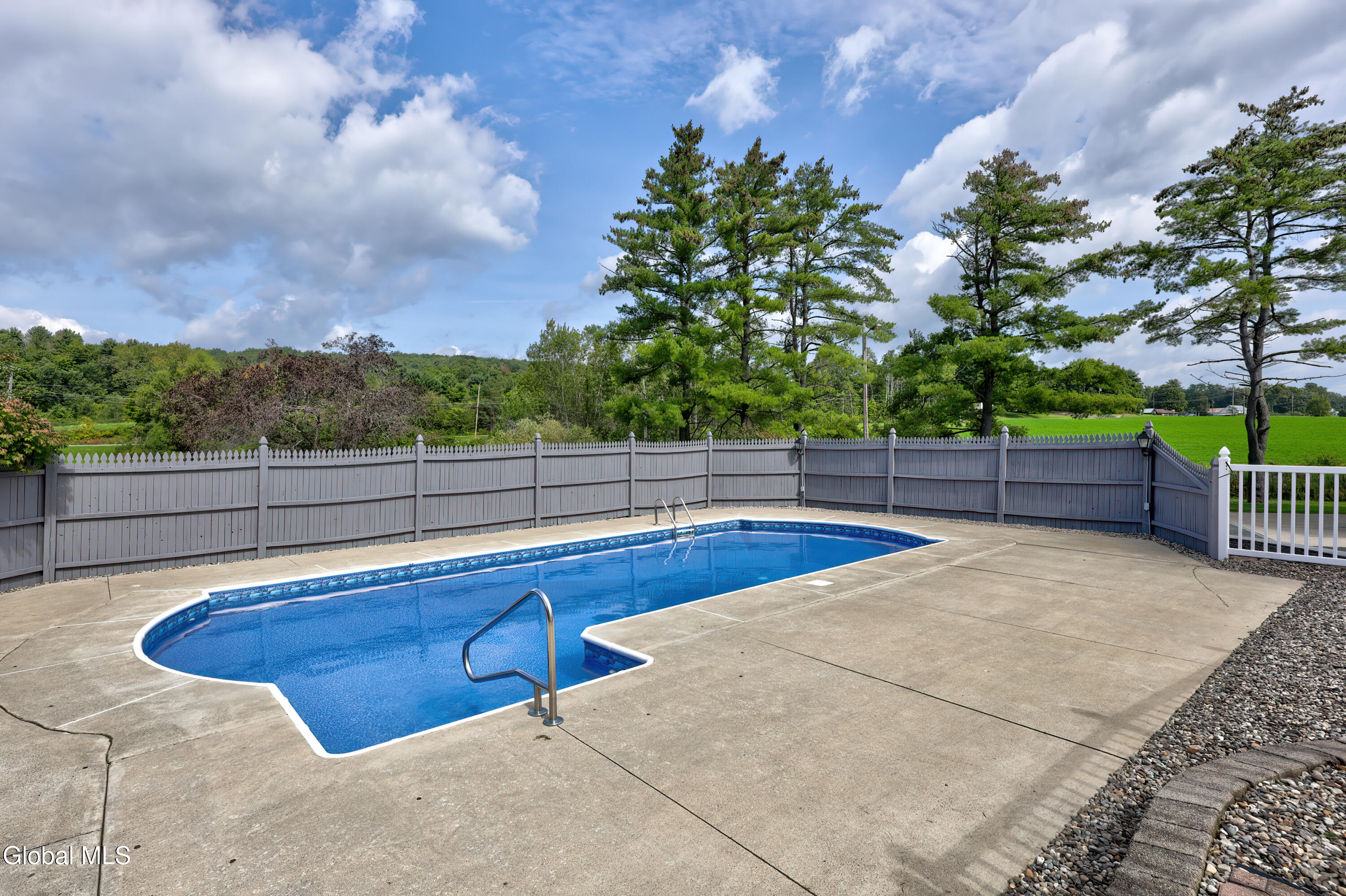 23 Flower Road Troy NY 12180
