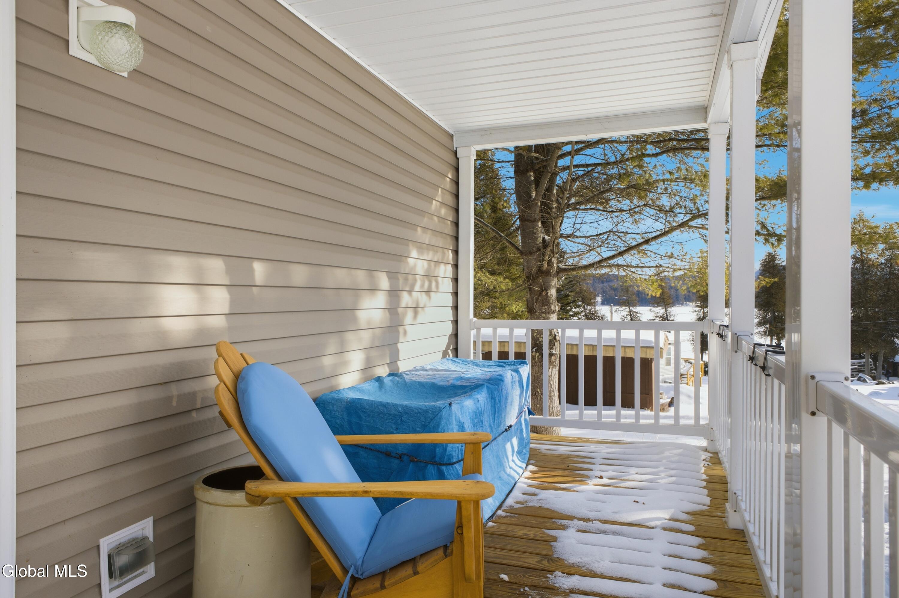 17 Easy Street Schroon Lake NY 12870