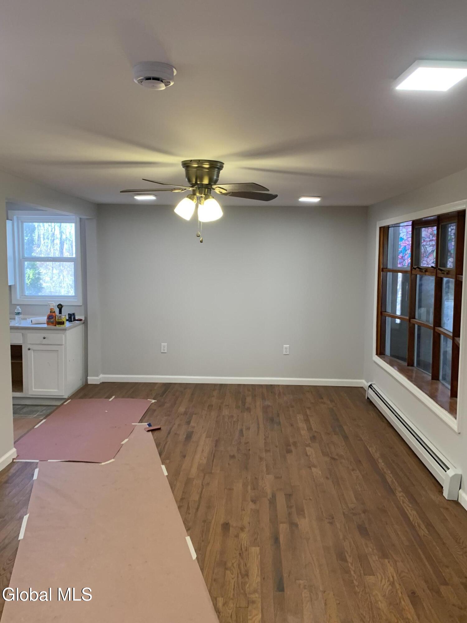 1341 Route 9w Selkirk NY 12158