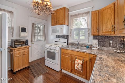 777 Park Avenue Albany NY 12208