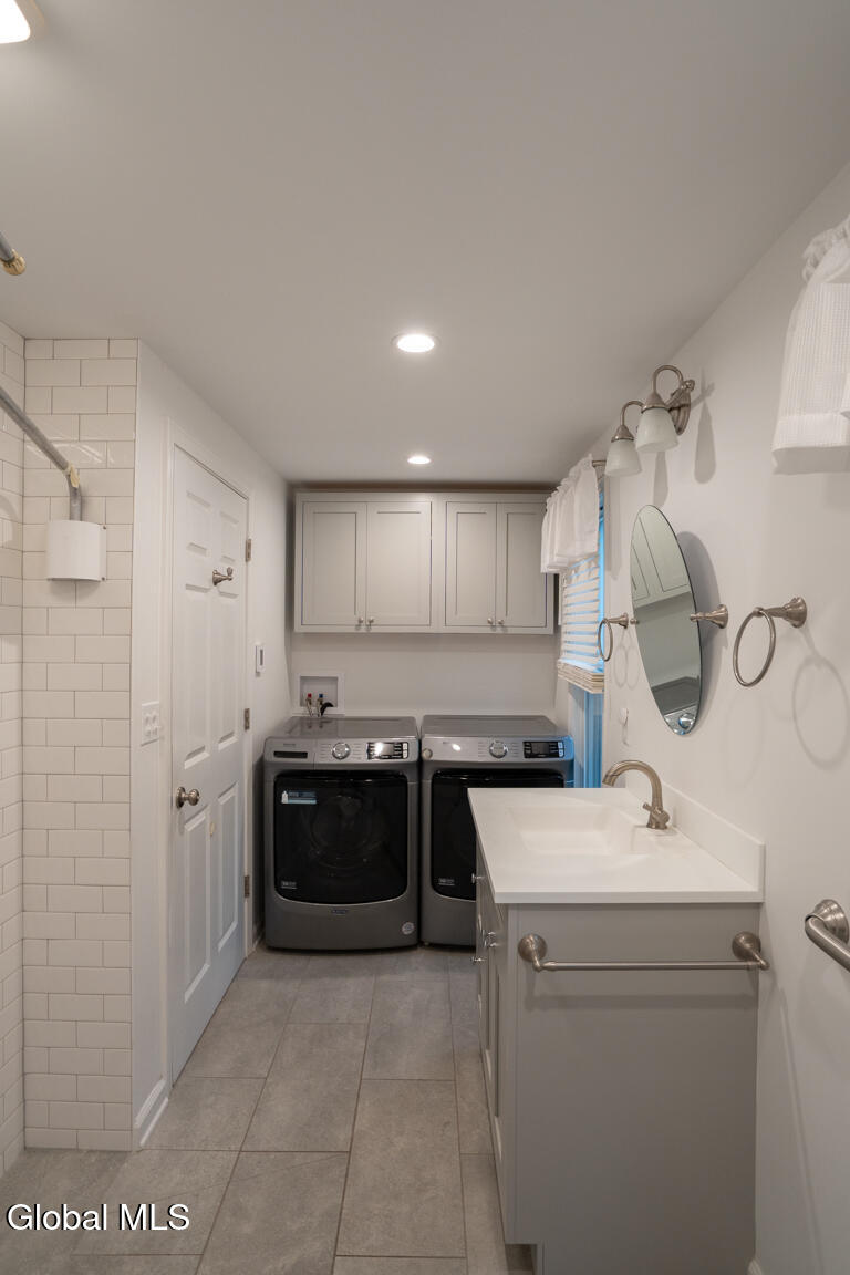 8 Lincoln Avenue Delmar NY 12054