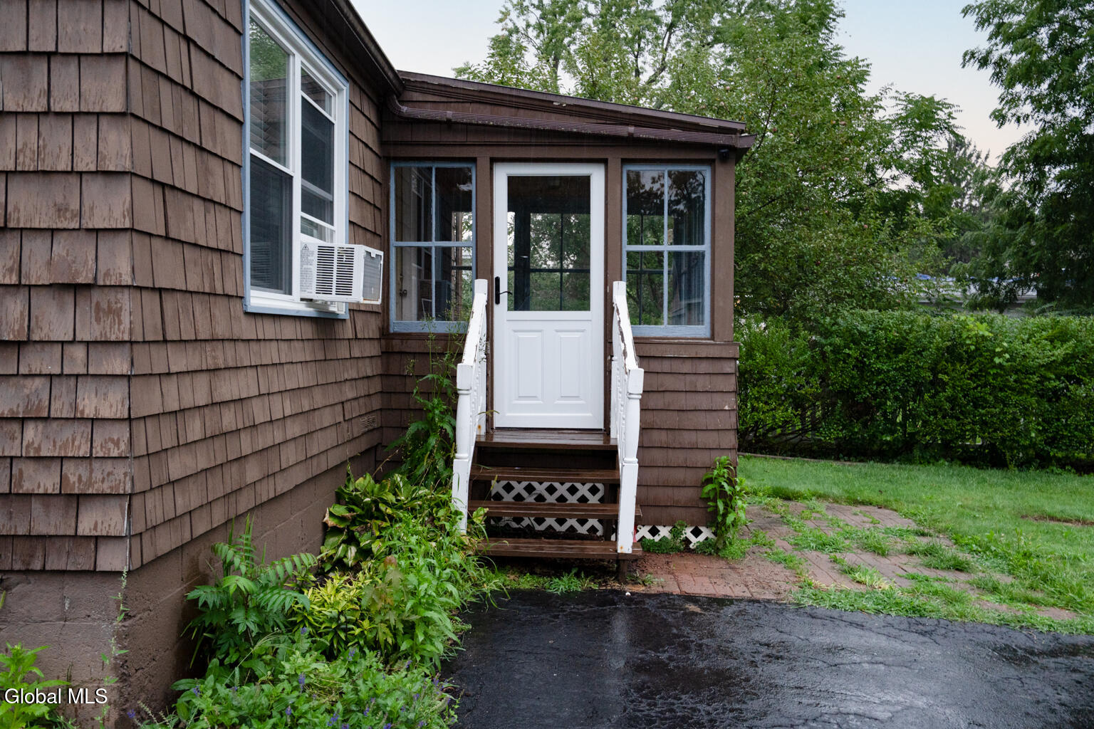 8 Lincoln Avenue Delmar NY 12054