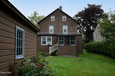 8 Lincoln Avenue Delmar NY 12054