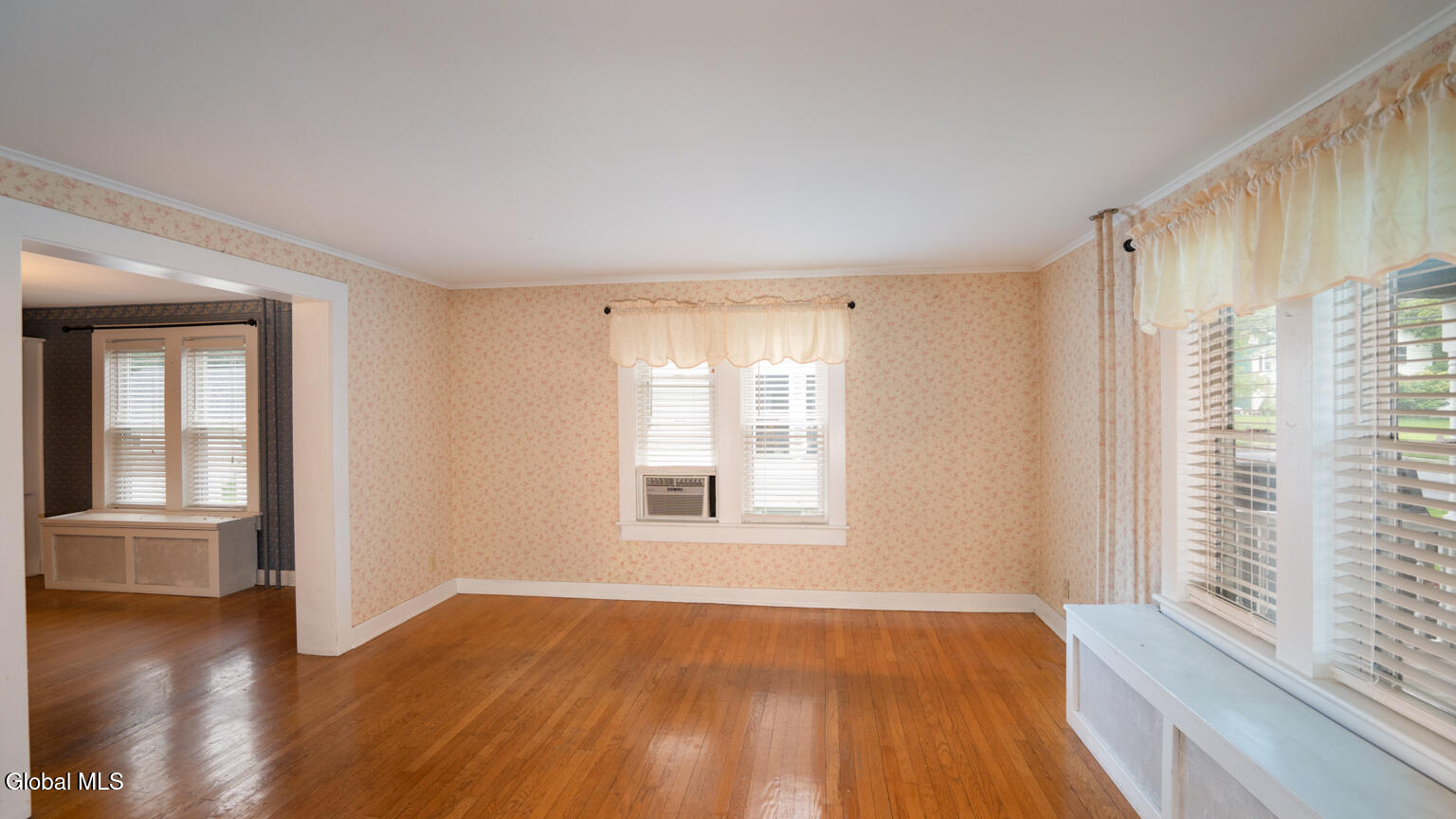 8 Lincoln Avenue Delmar NY 12054
