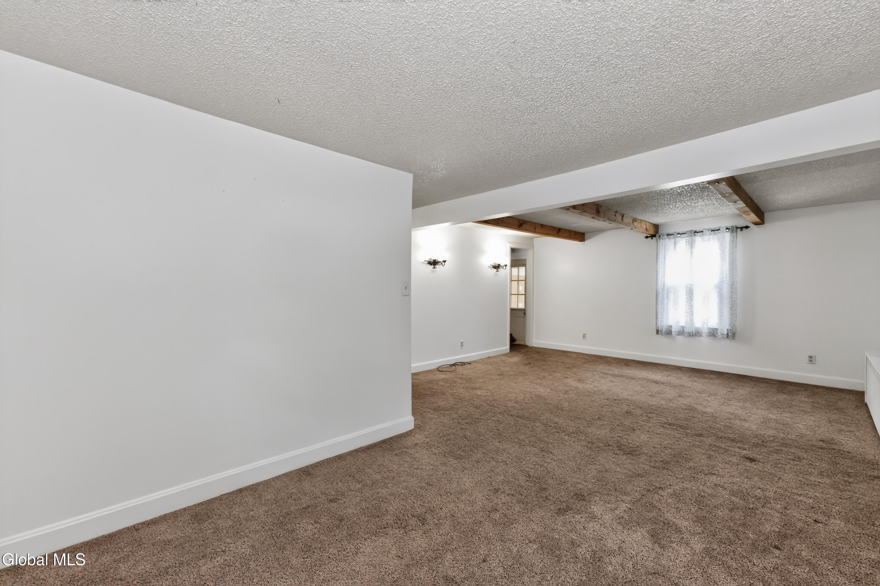 11 Leach Avenue Albany NY 12205