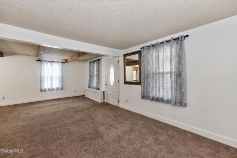 11 Leach Avenue Albany NY 12205