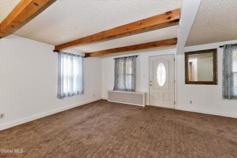 11 Leach Avenue Albany NY 12205