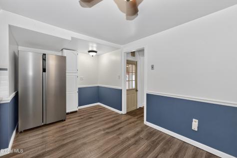 11 Leach Avenue Albany NY 12205