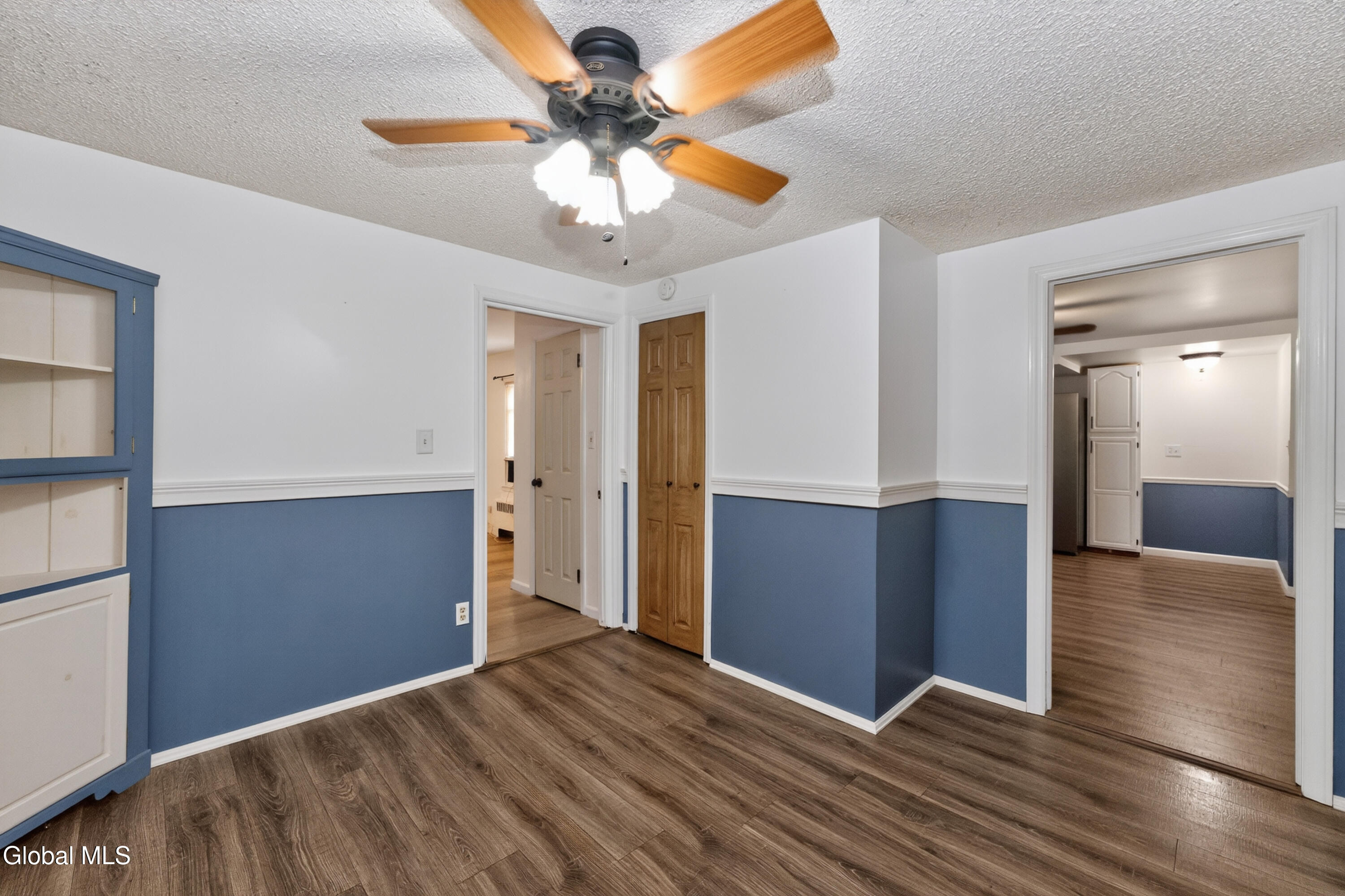 11 Leach Avenue Albany NY 12205
