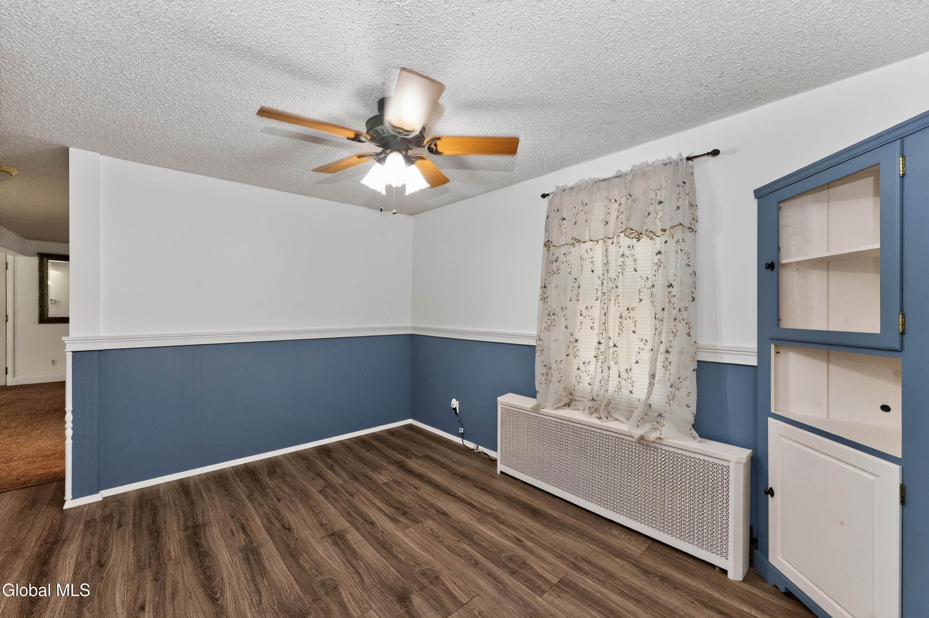 11 Leach Avenue Albany NY 12205