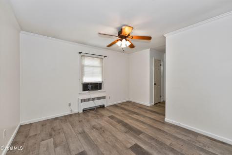 11 Leach Avenue Albany NY 12205