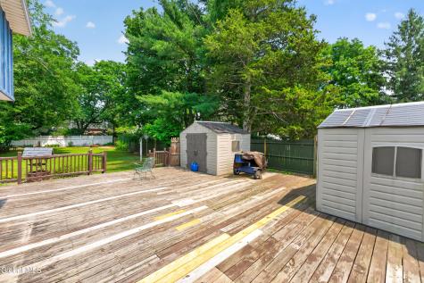 11 Leach Avenue Albany NY 12205