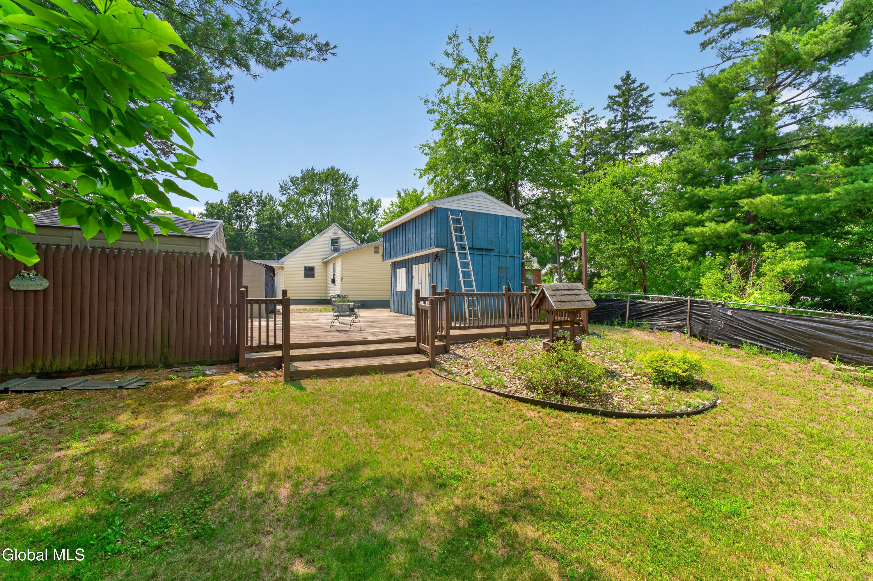 11 Leach Avenue Albany NY 12205