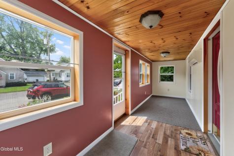 11 Leach Avenue Albany NY 12205