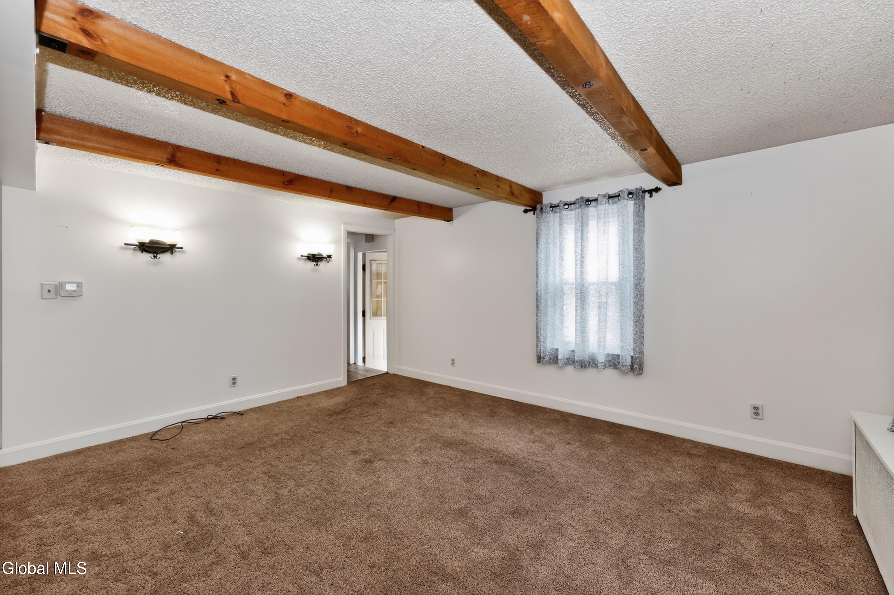 11 Leach Avenue Albany NY 12205