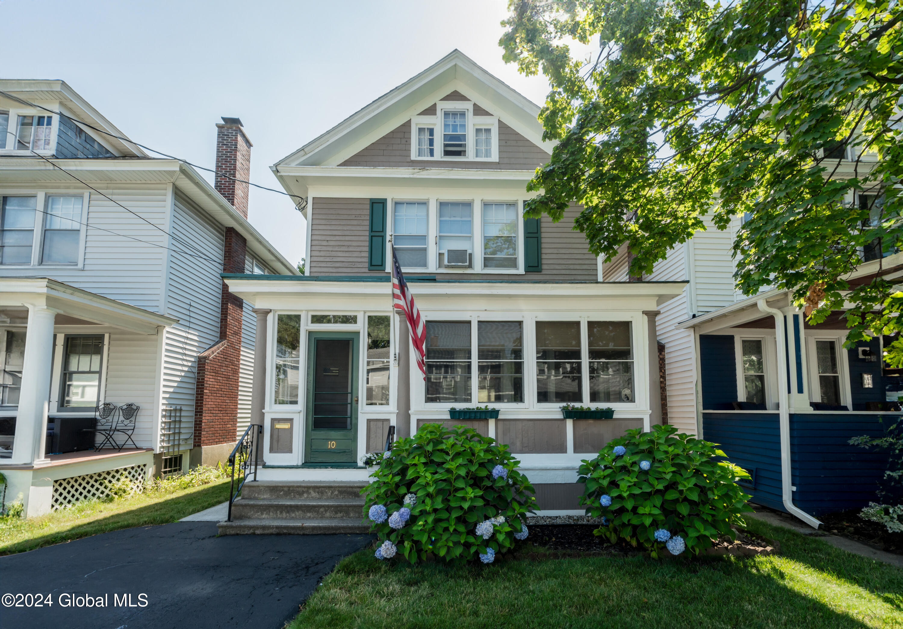 10 Glendale Avenue Albany NY 12208