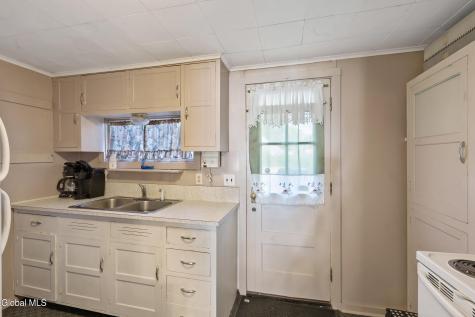 1801 Park Avenue Sylvan Beach NY 13157