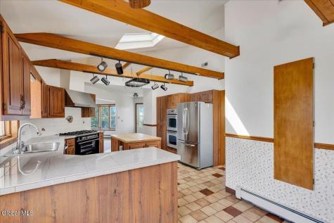 21 Pleasant Hill Drive Poestenkill NY 12140